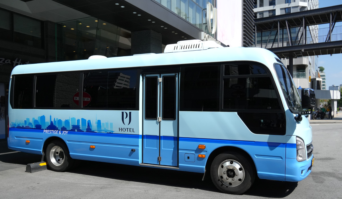 shuttle bus